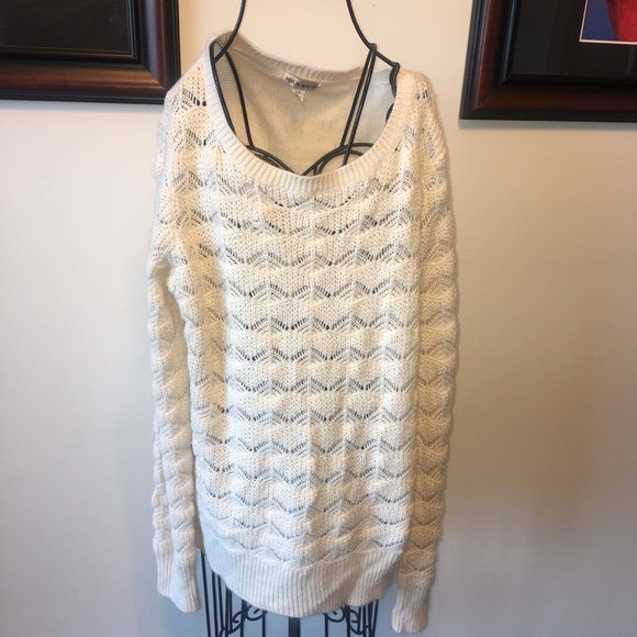Hannah Sweaters - Sweater